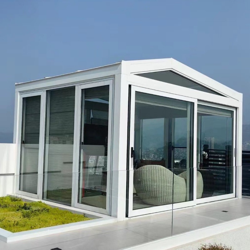 Outdoor Modern Commercial Aluminium Intelligent Mobile Glass House Waterproof Retractable Roof Villa Hotel Sunroom