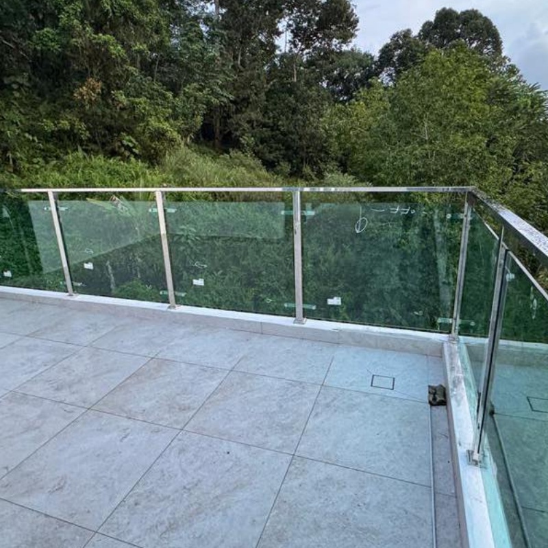 Tempered Glass Balustrade Stainless Steel Handrail System for Balcony Staircase Safety